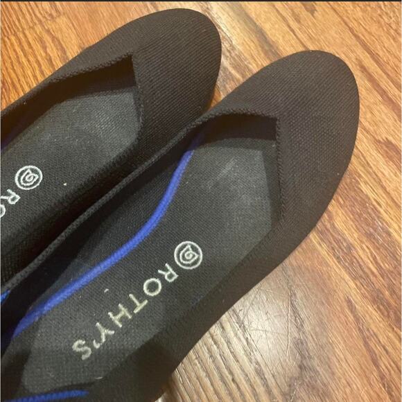 Rothys The Flat Size 10 W Round Toe Comfort Slip On Ballet Flats in Black - Picture 2 of 6
